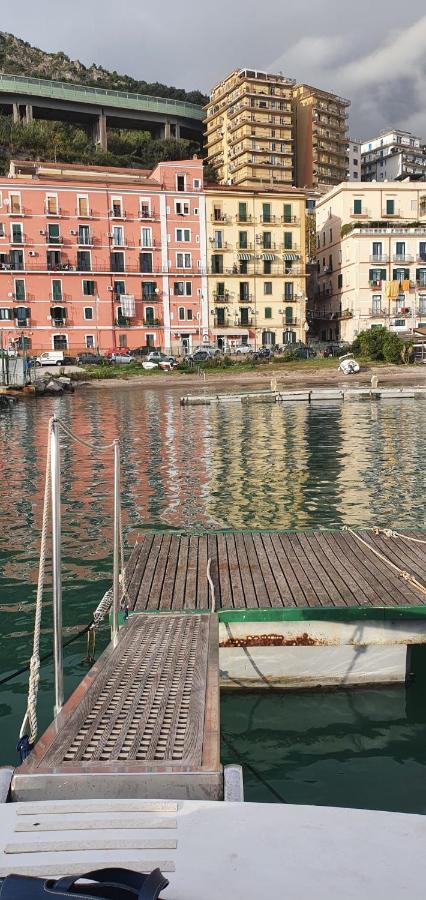 Salerno Yacht Hotell Eksteriør bilde