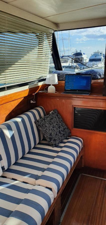 Salerno Yacht Hotell Eksteriør bilde